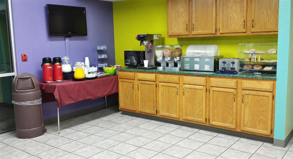 Americas Best Value Inn - Seymour Restaurante foto